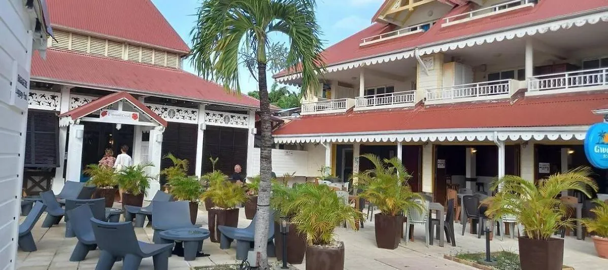 Grand Studio 4 Pers Superbe Vue Mer Et Cocotiers Dans Village Vacances Sainte-Anne Plage A - 30 M 0*, Сент-Анн Гваделупа